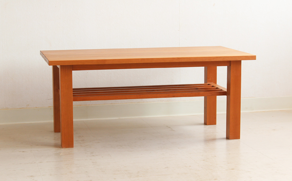 Low table, coffee table, center table