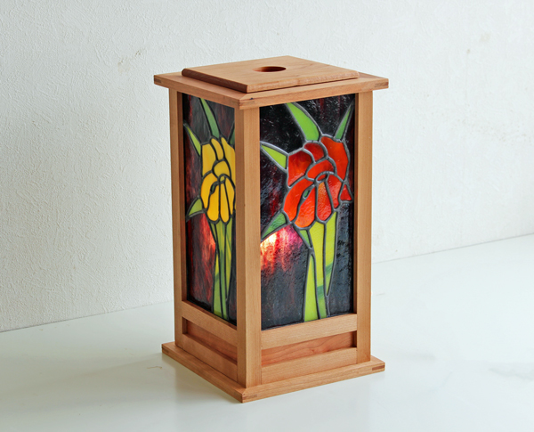 ステンドグラスのランタン