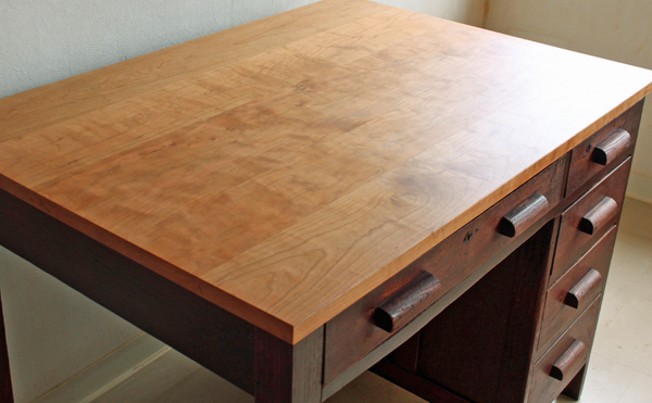 おじいいちゃんの机のリフォーム