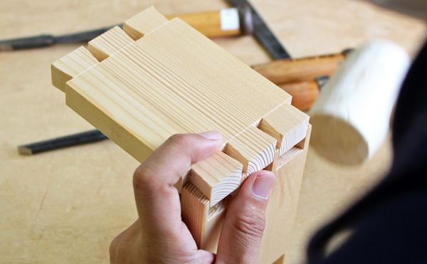 通し蟻組接ぎの画像