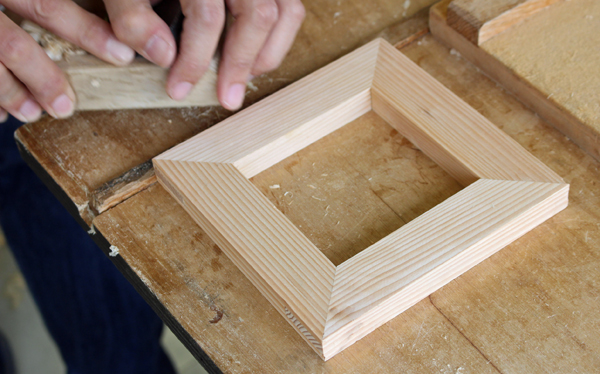 額縁の目違い払い